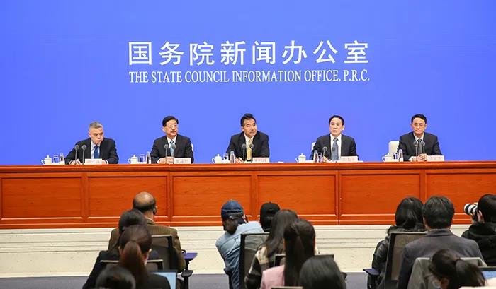 國新辦發(fā)布會：中醫(yī)藥顯著提升輕型普通型患者治愈率，有效緩解癥狀