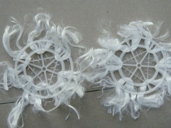 �M������